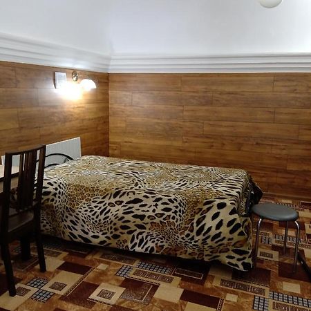 Дерибасовская. Центр Odessa Buitenkant foto